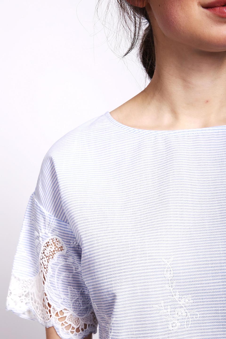 Блуза Oui с кружевом голубая