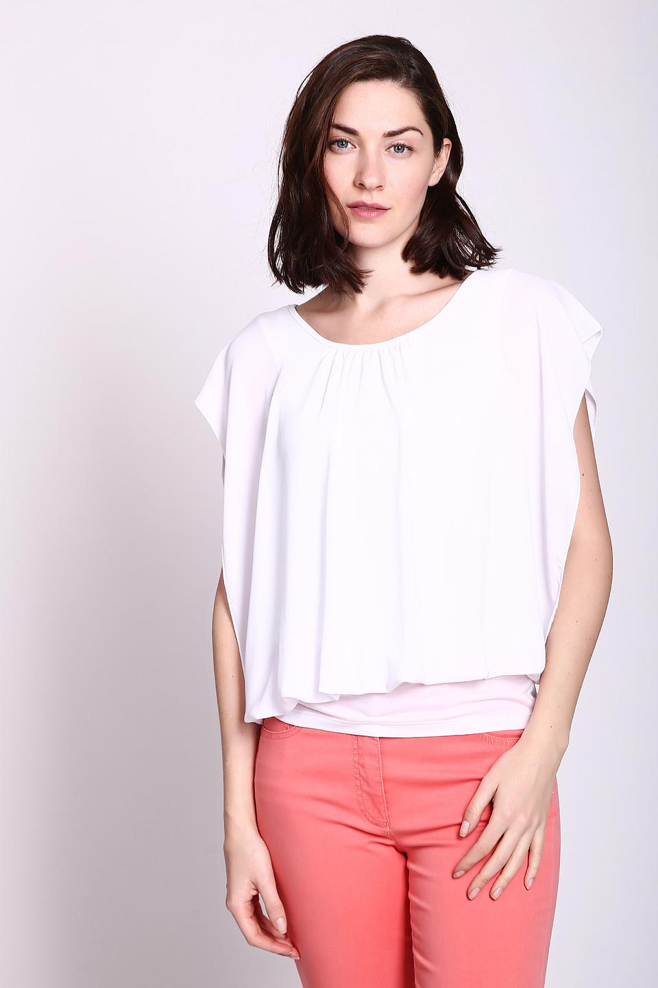 Блуза Passport белая свободного кроя