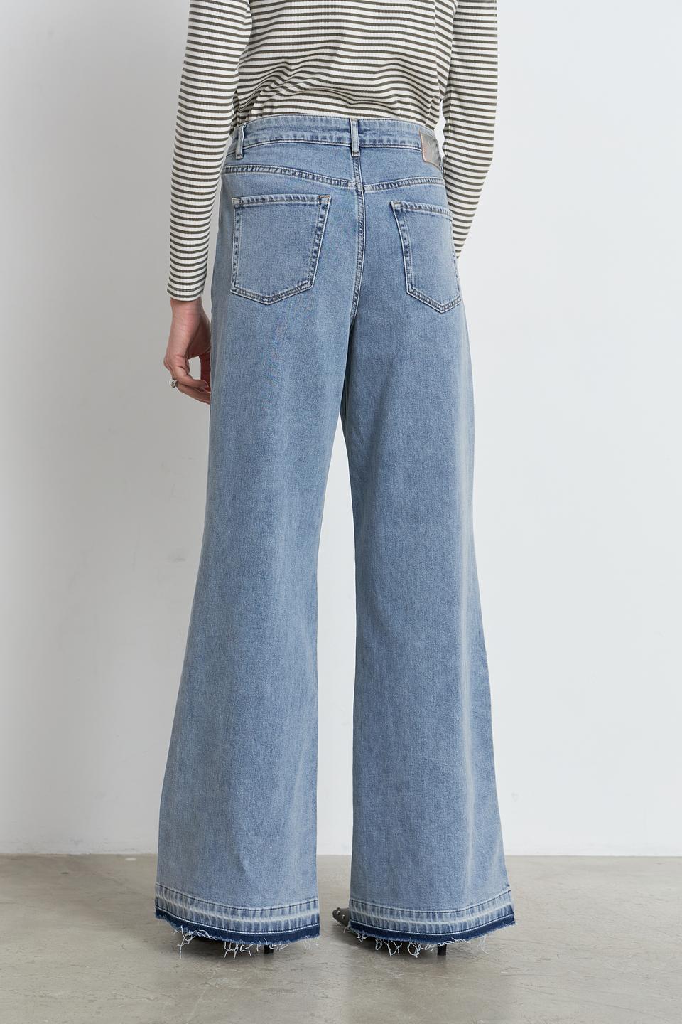 Джинсы Oui клеш голубой