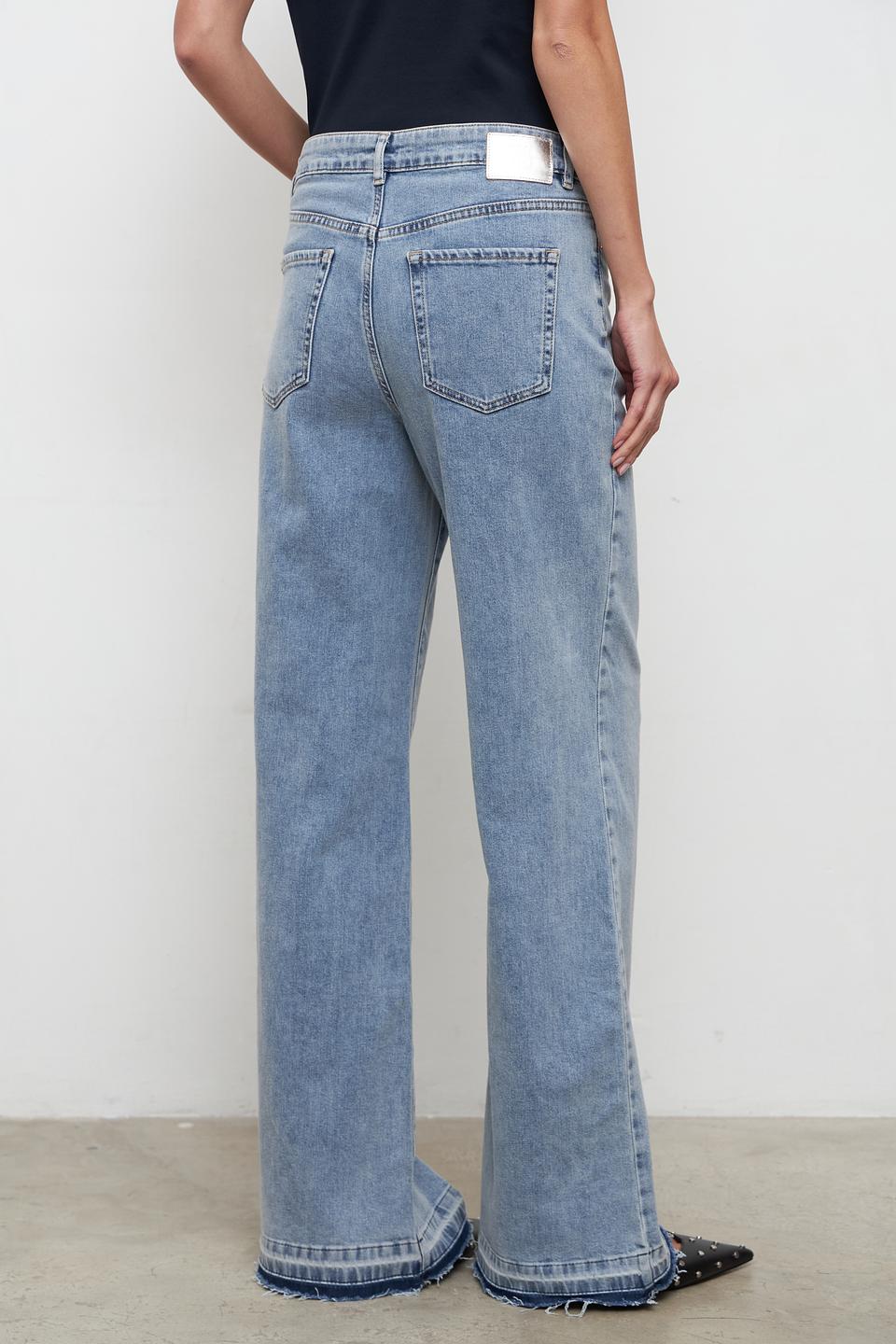 Джинсы Oui клеш голубой