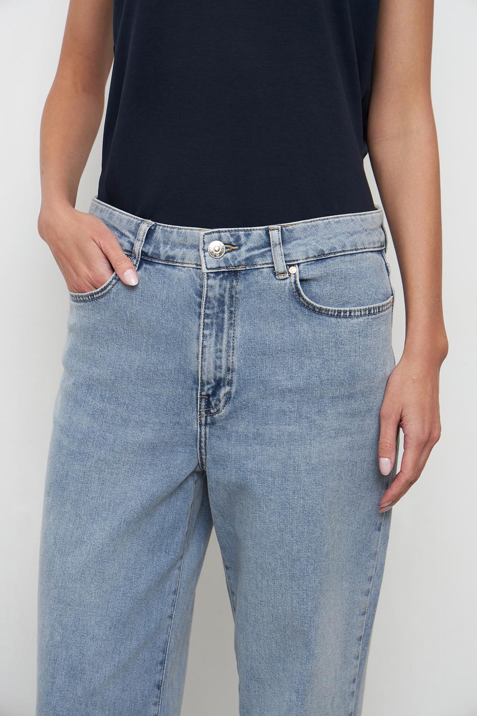 Джинсы Oui клеш голубой