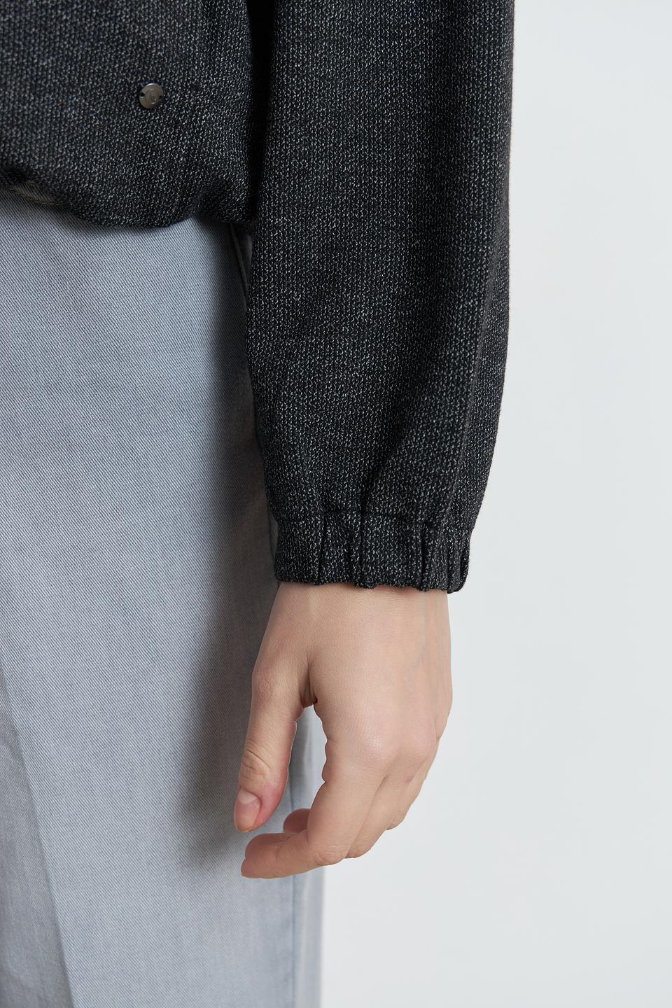 Жакет Betty and Co серый с капюшоном