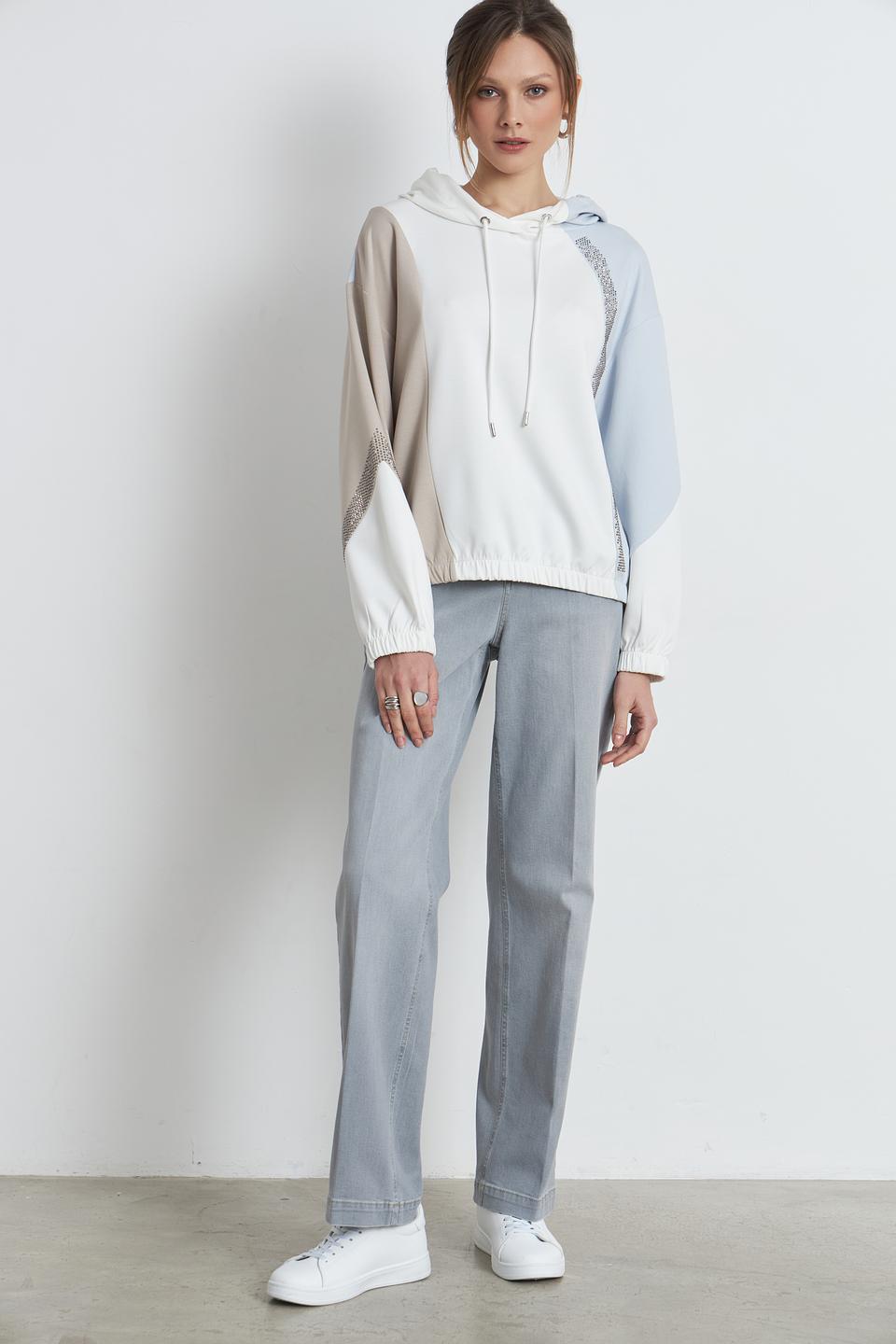 Пуловер Monari с капюшоном и декором