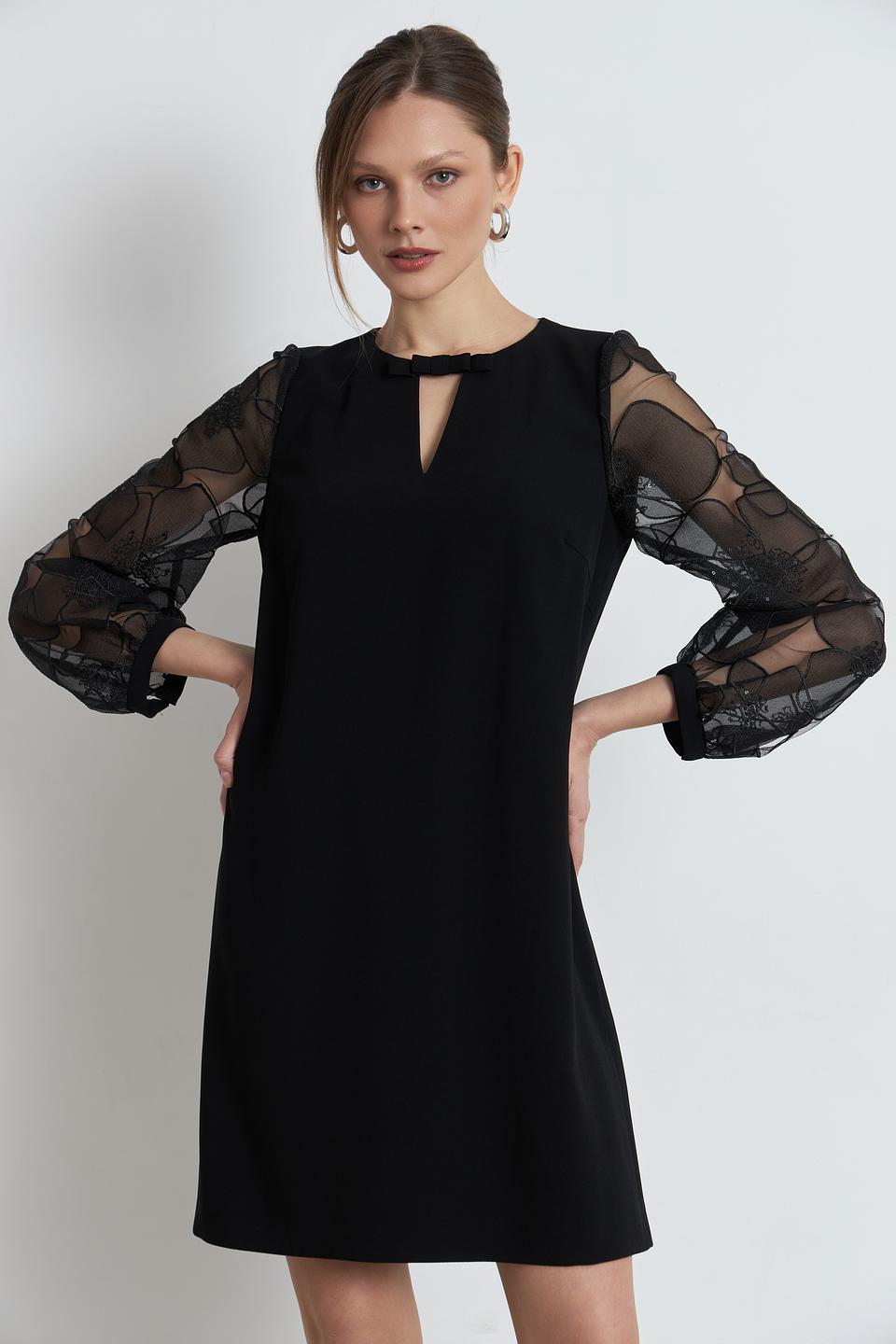Платье Luisa Cerano чёрное с рукавами