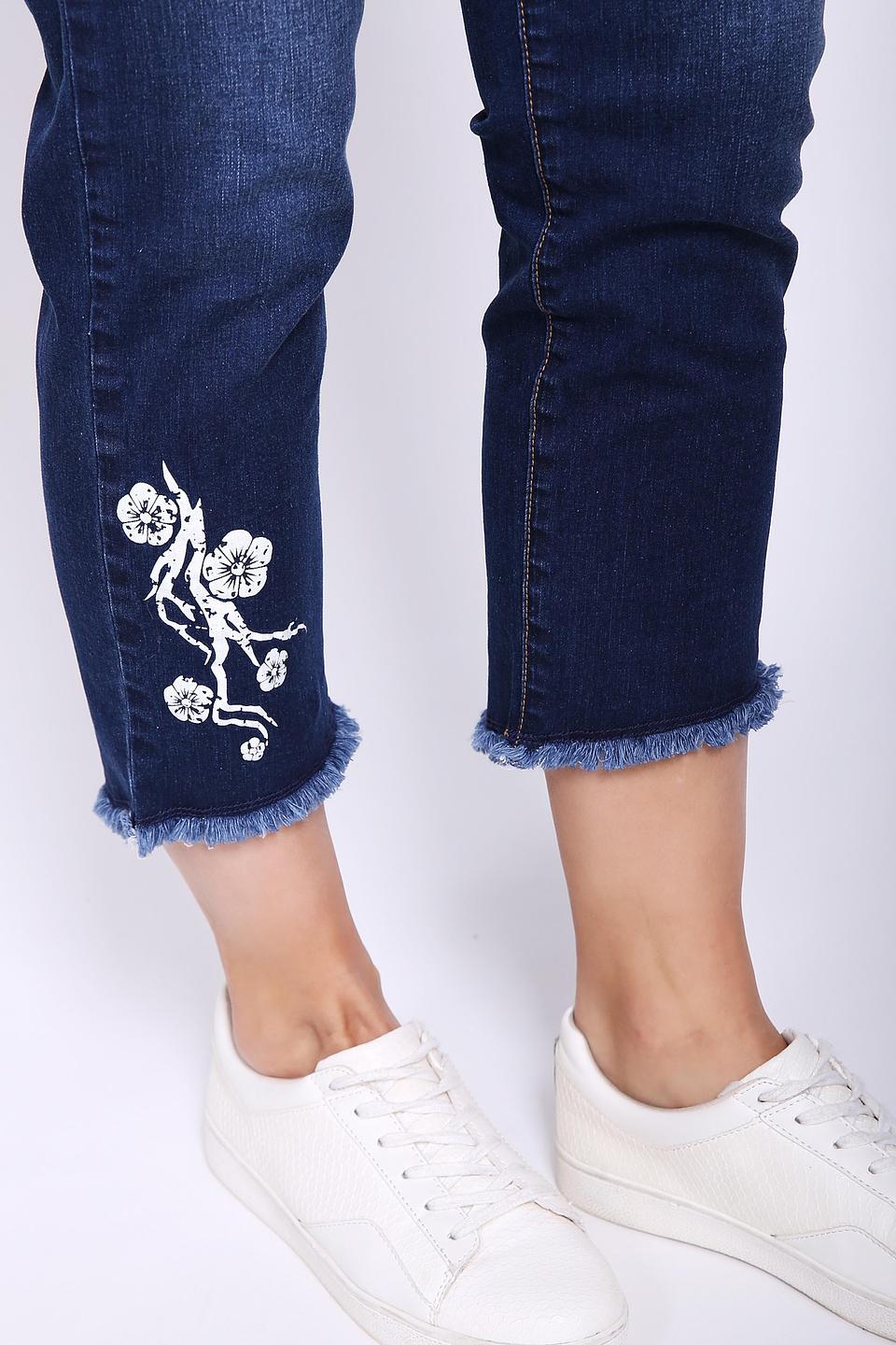 Джинсы укорошенные Just Valeri с вышивкой