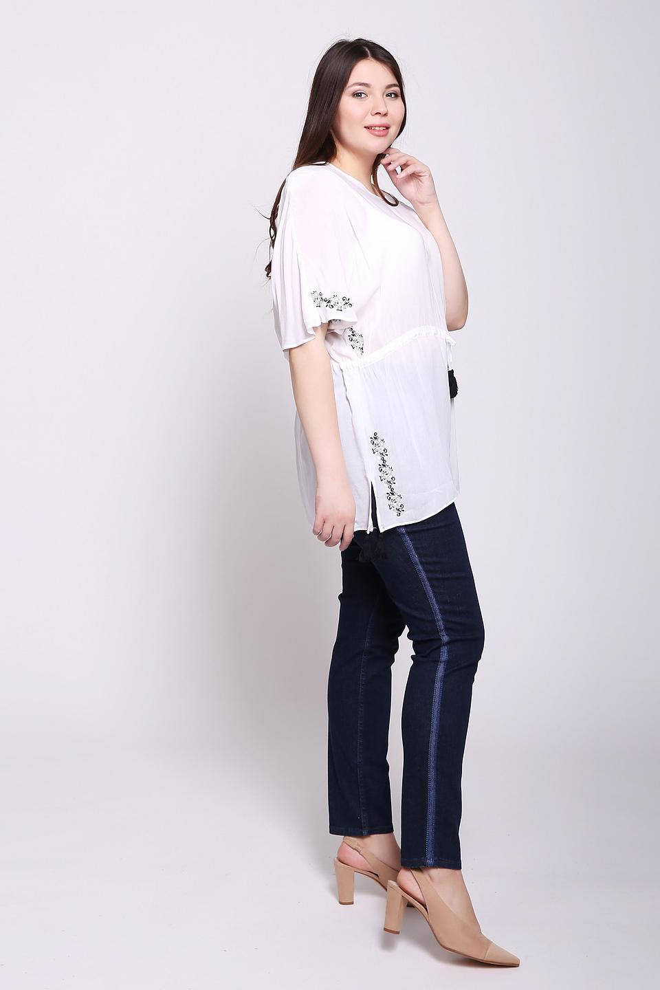 Блуза Eugen Klein с вышивкой