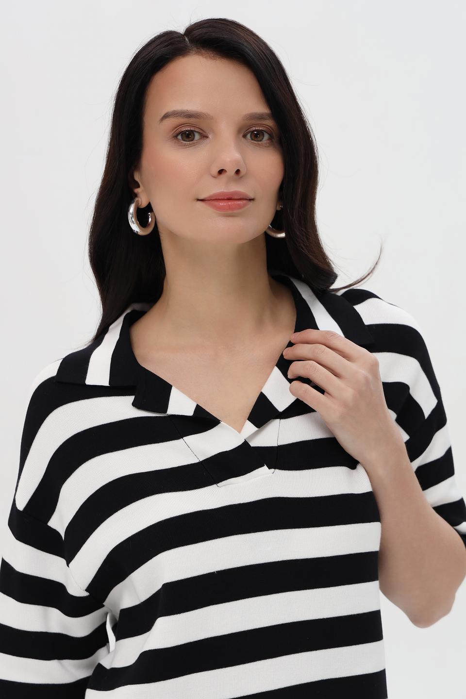 Пуловер Pezzo в полоску