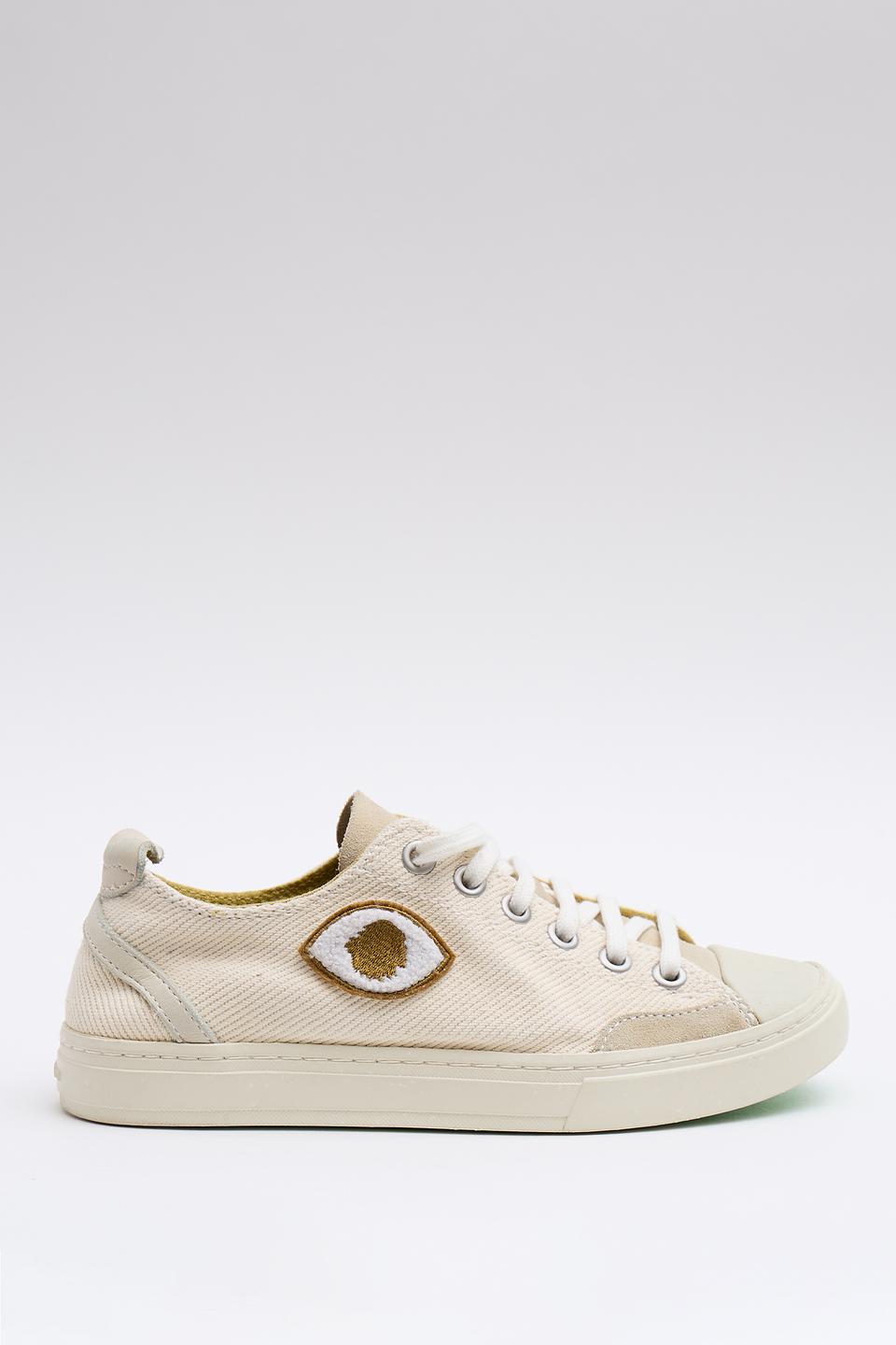 Сникерсы Satorisan с глазом бежевые