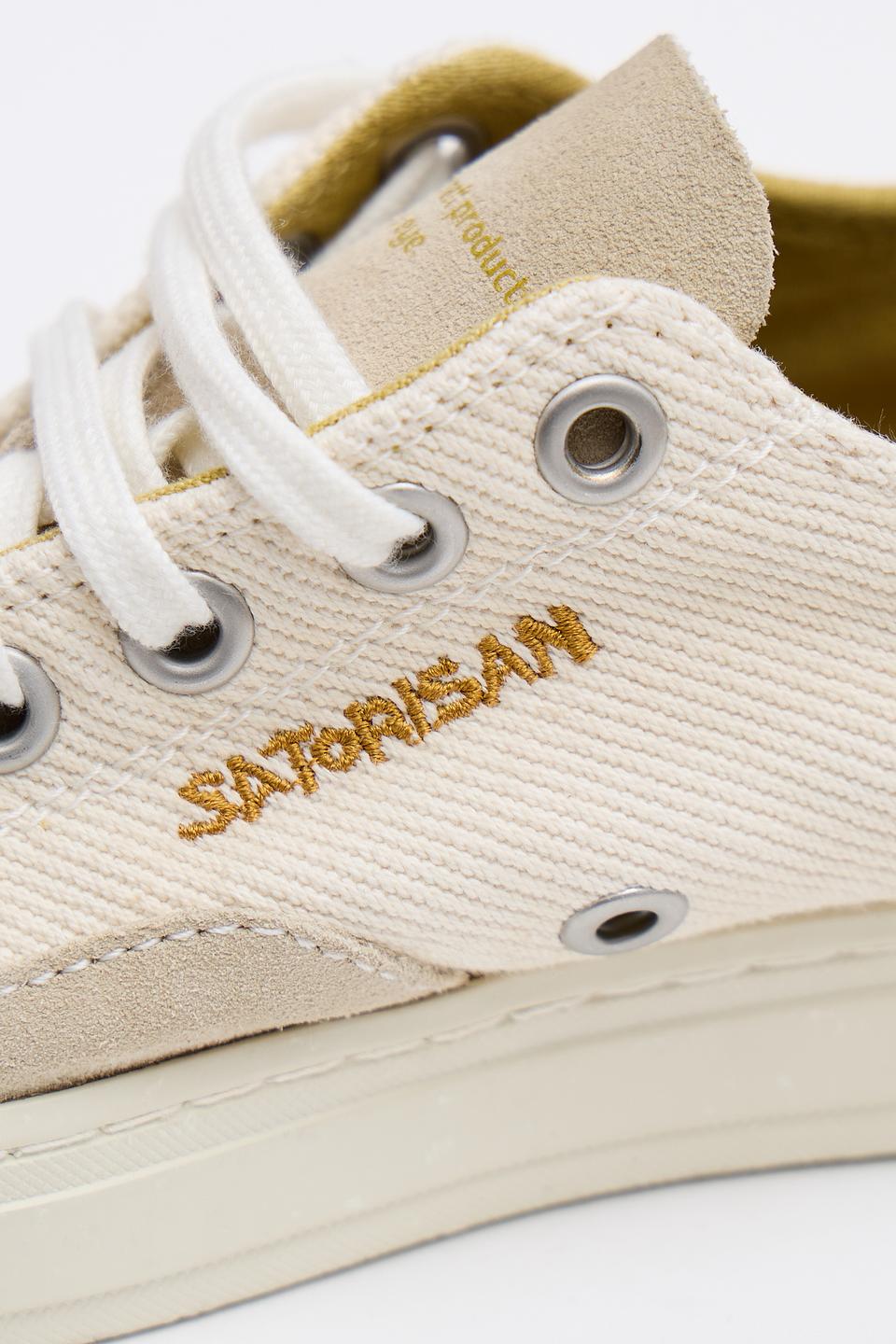 Сникерсы Satorisan с глазом бежевые