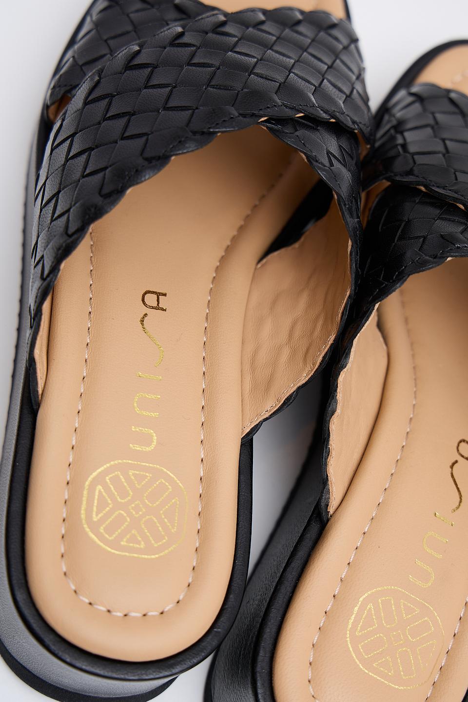 Слайдеры Unisa плетеные черные