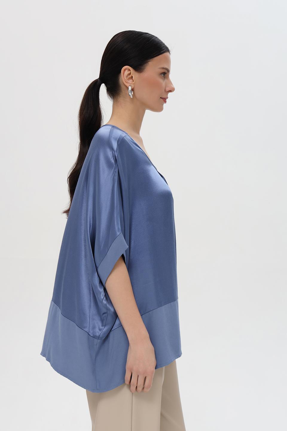 Блуза Pezzo атласная голубая