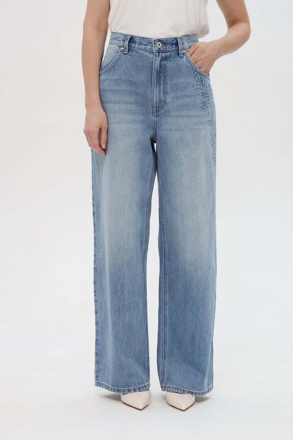 Джинсы Pezzo с вышивкой голубые