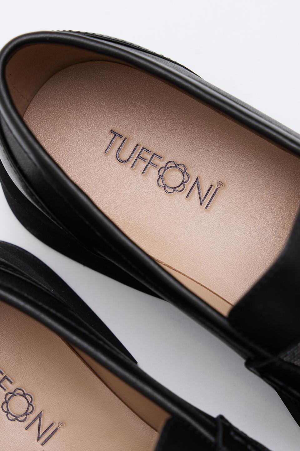Лоферы Tuffoni с декоративной пряжкой чёрные