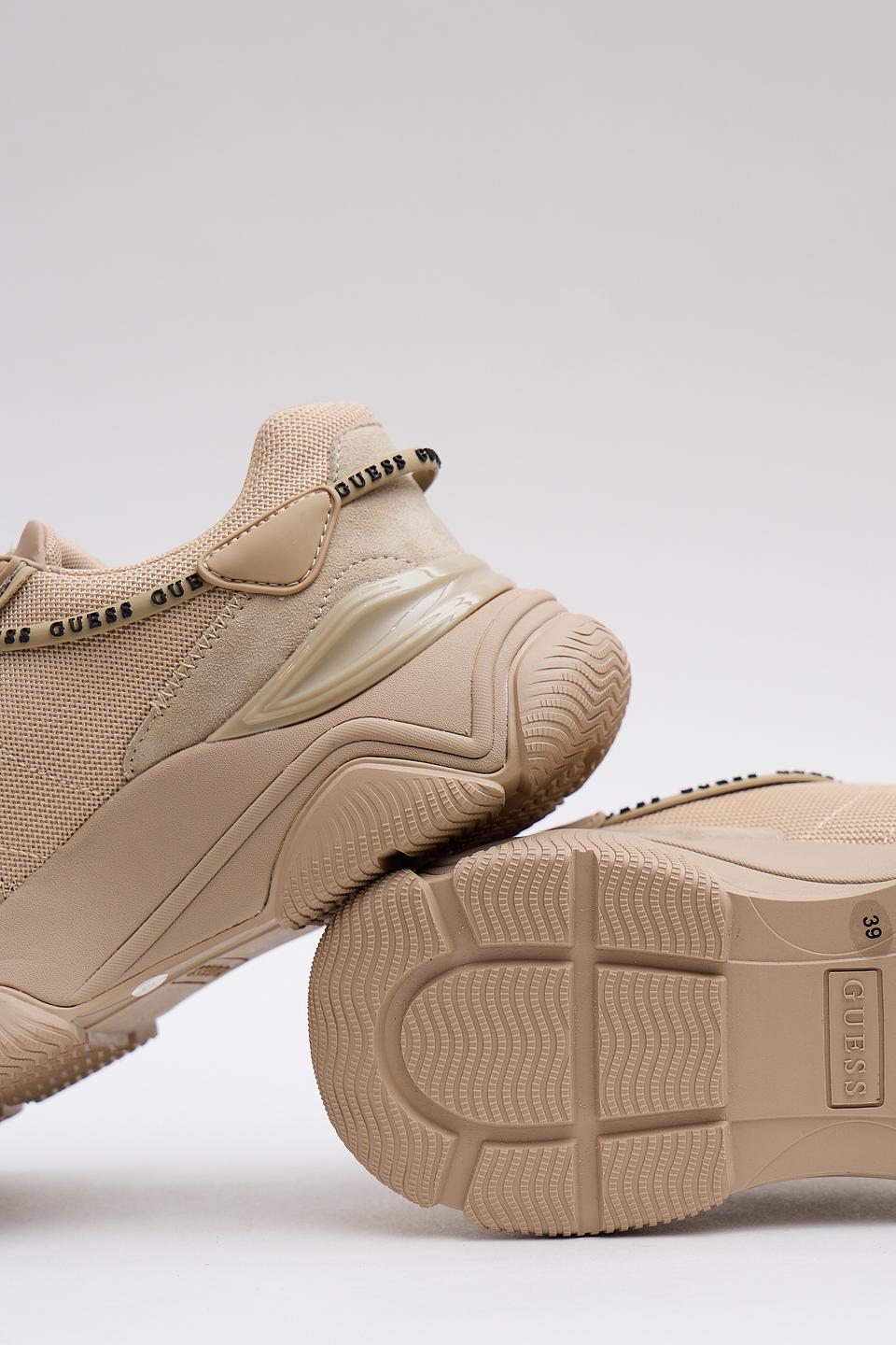 Кроссовки Guess бежевые
