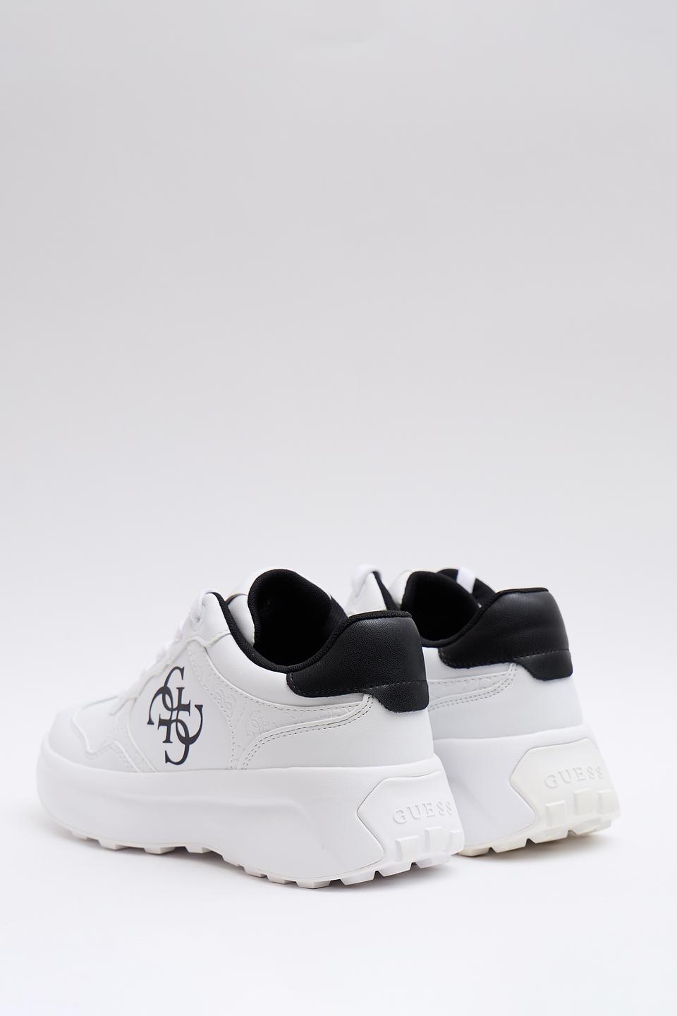 Кроссовки Guess с логотипом