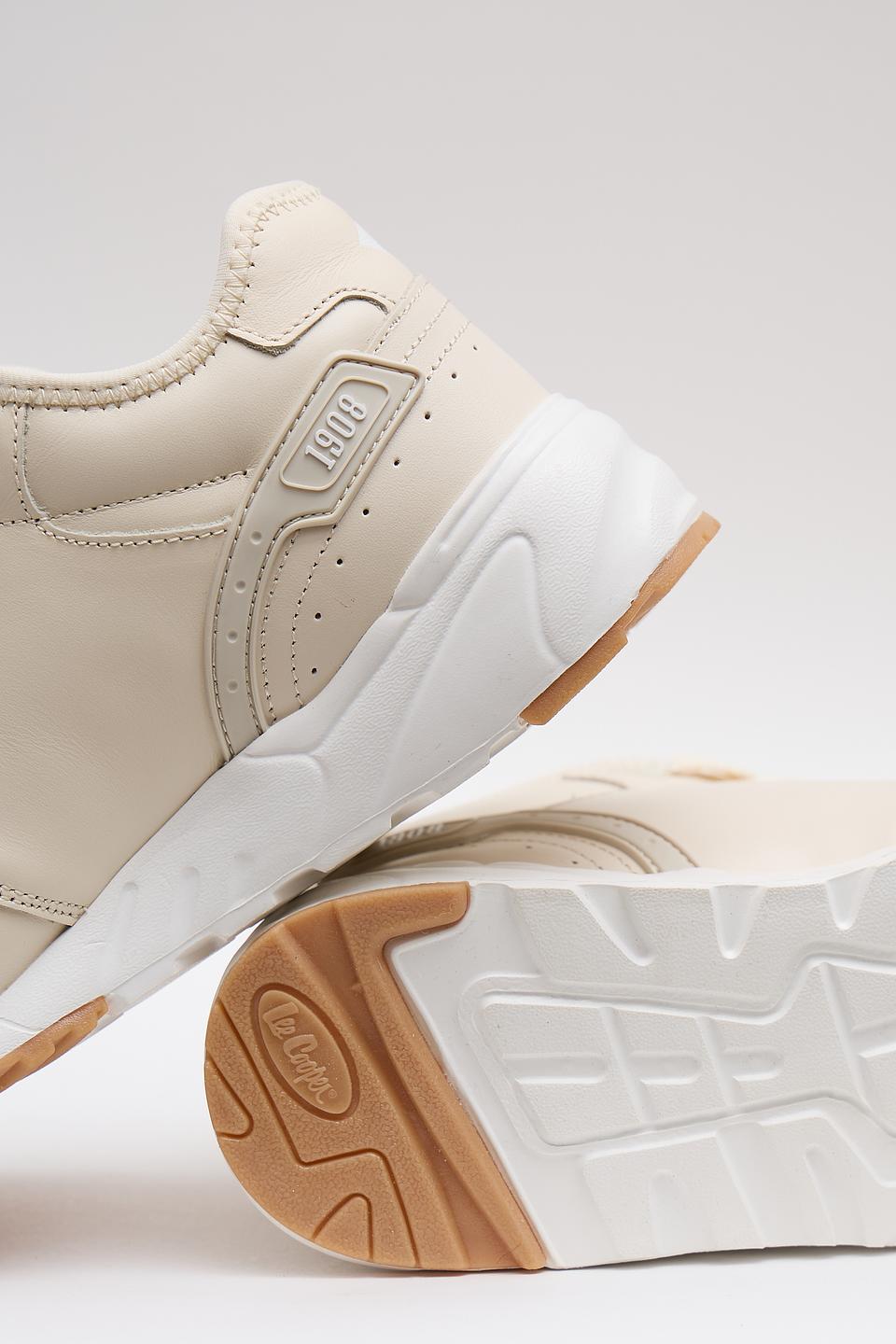Кроссовки Lee Cooper бежевые
