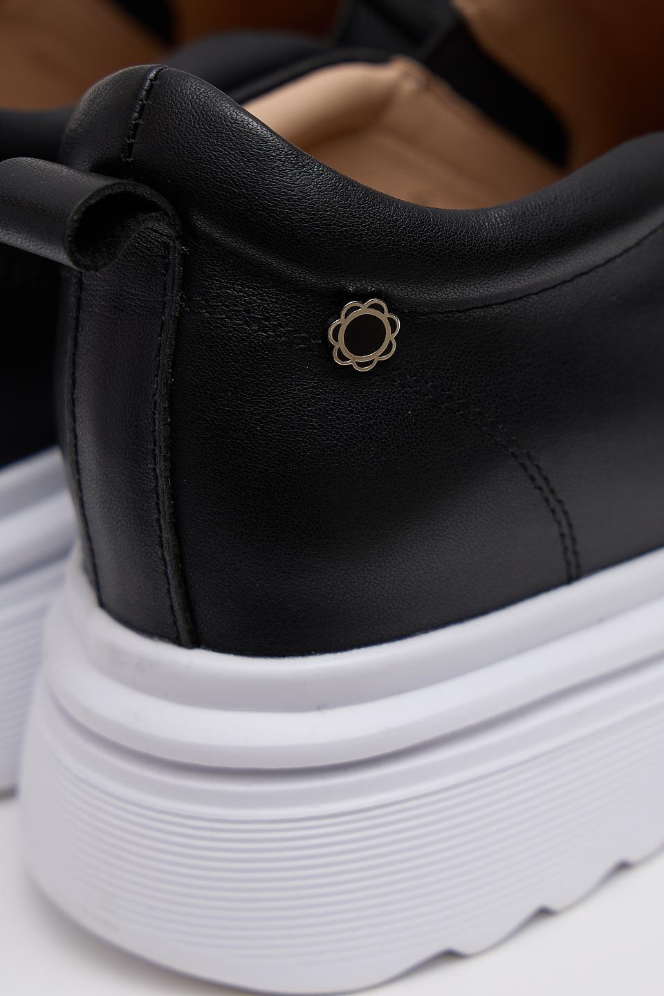 Слипоны Tuffoni с цветочным принтом