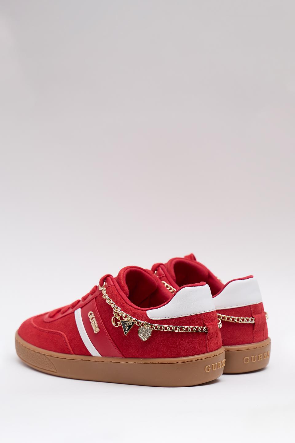 Кроссовки Guess с цепью красный