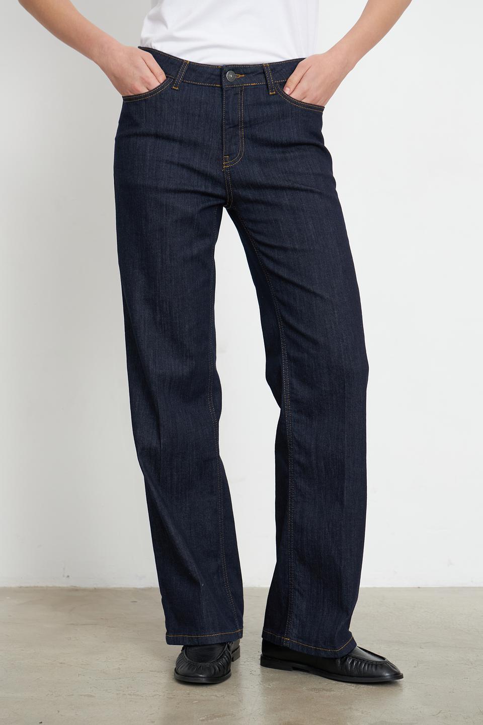 Джинсы MORE and MORE классические тёмно-синие