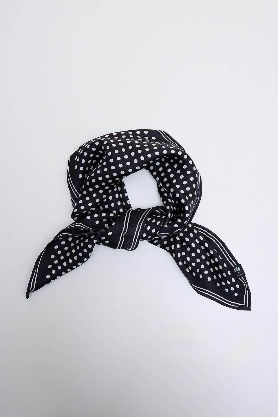 Шарф Fraas в горошек чёрный