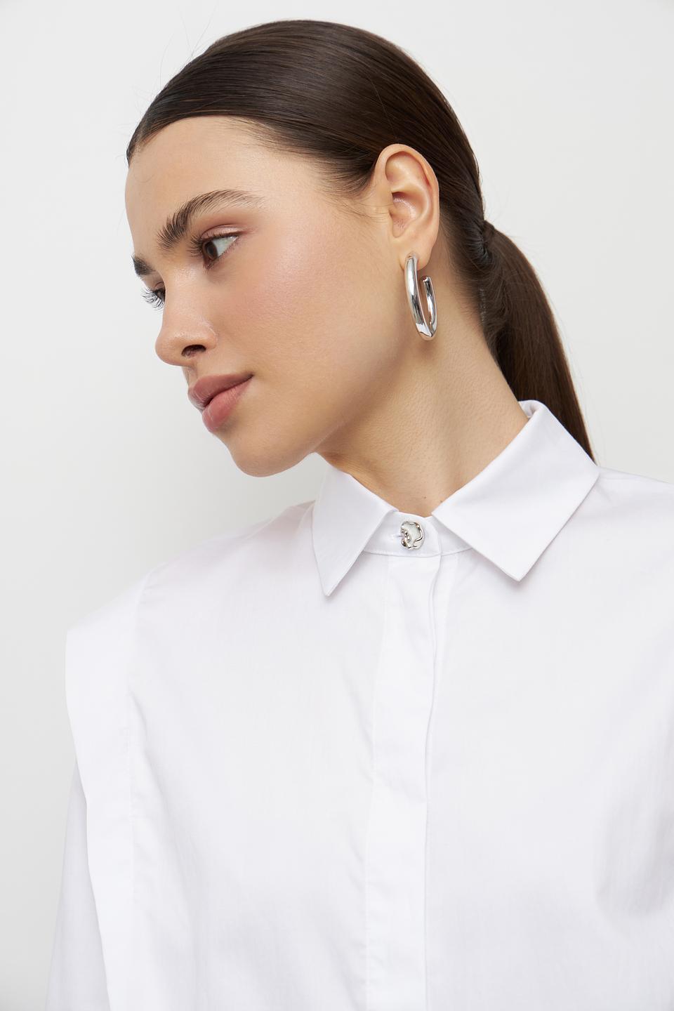 Блуза Emka с фигурным воротником