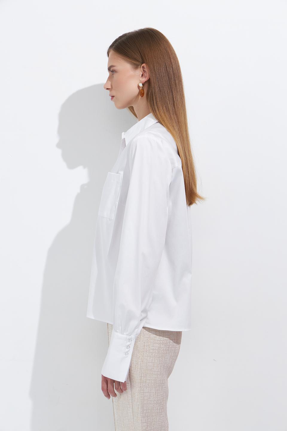 Блуза Monari белая с карманом