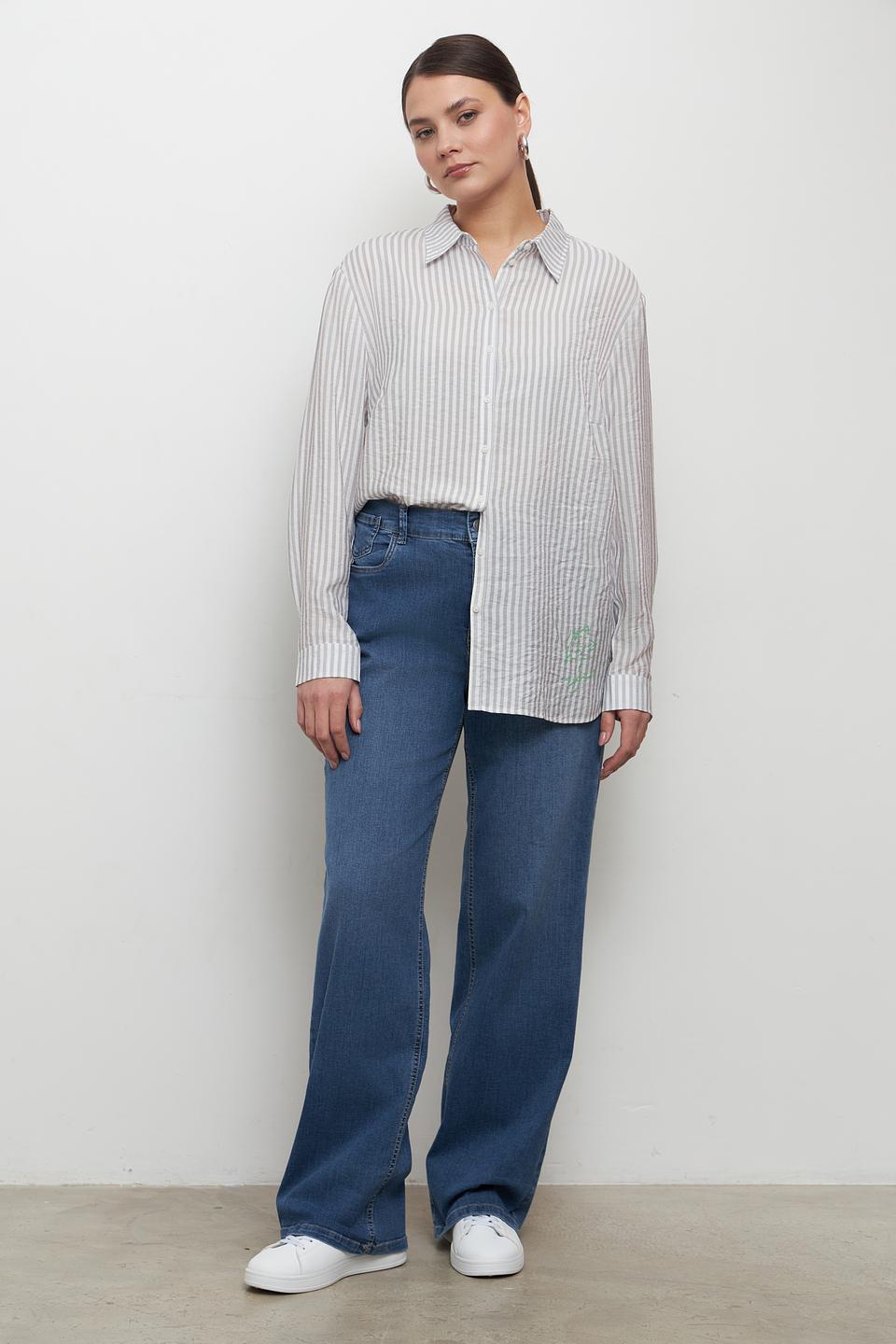 Блуза Lebek в полоску с вышивкой