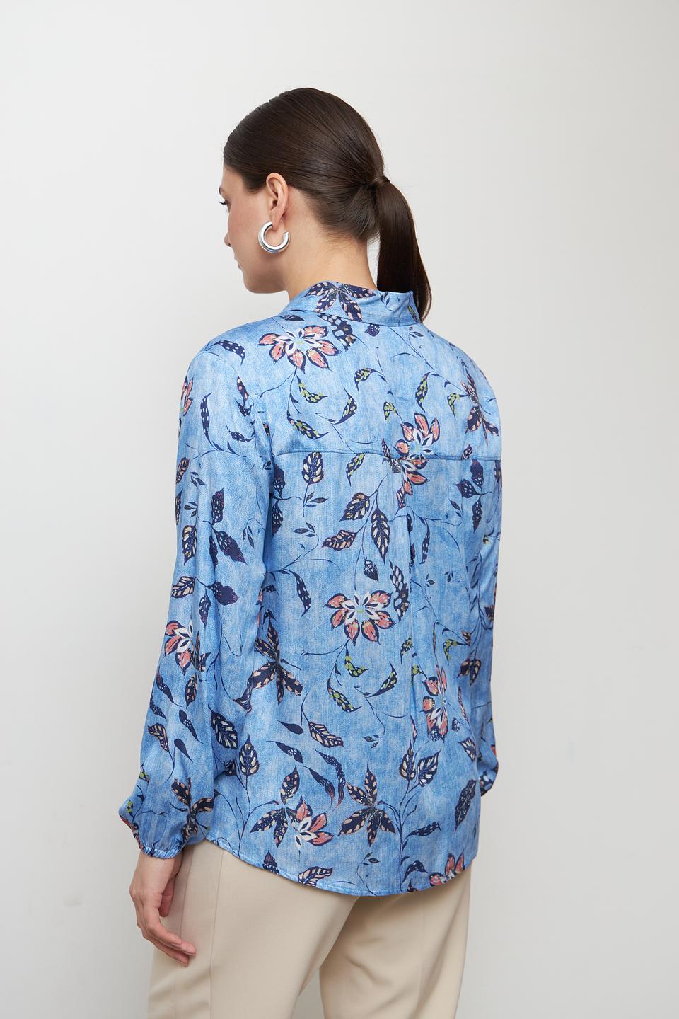 Блуза Bianca с цветочным принтом