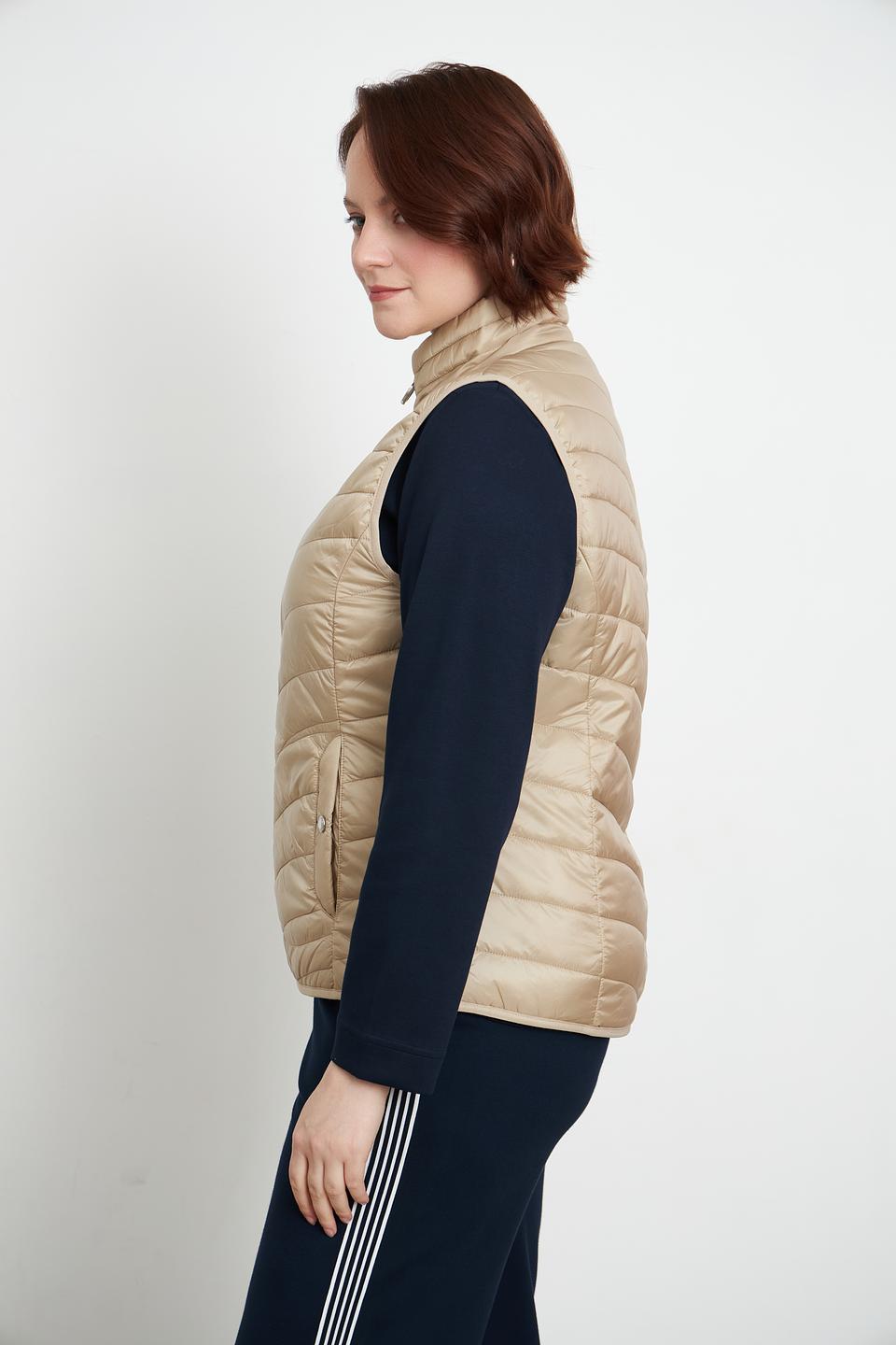 Жилет стеганый Betty Barclay бежевый