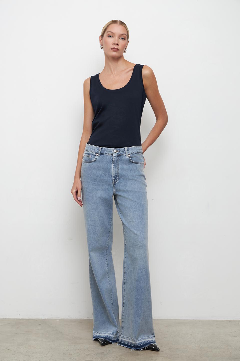 Топ женский Clarina базовый чёрный