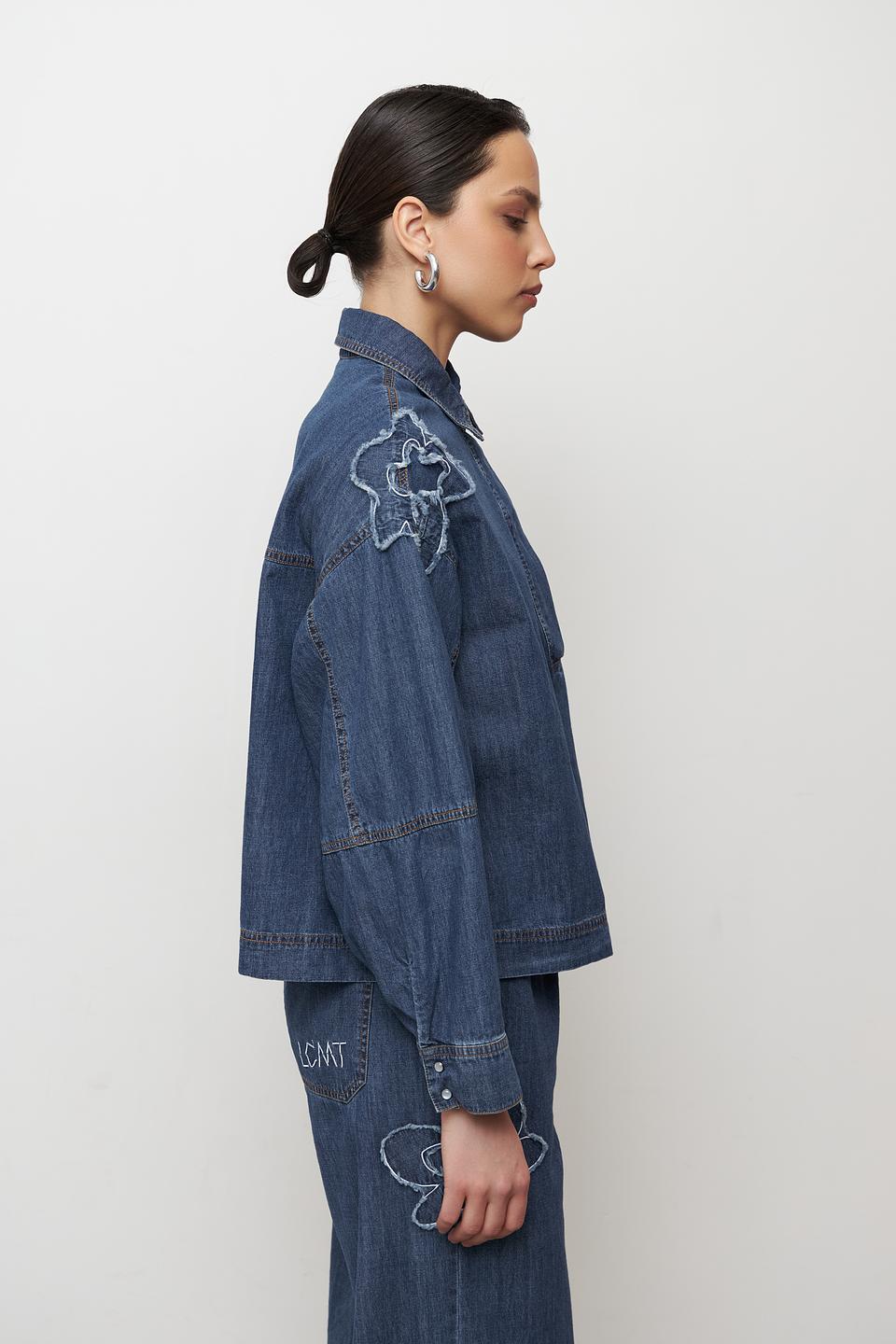 Блуза Lecomte джинсовая с вышивкой