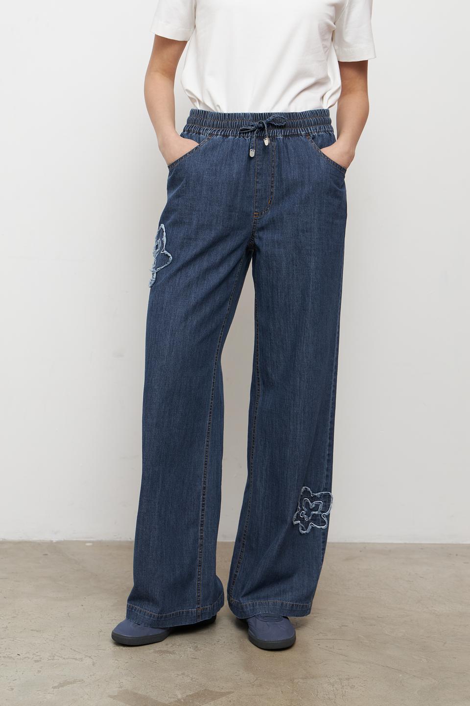 Джинсы Lecomte с вышивкой