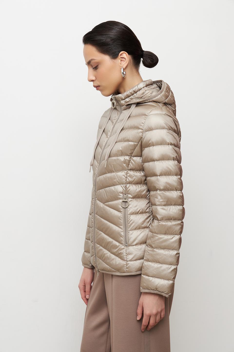 Куртка стеганая Betty Barclay бежевая