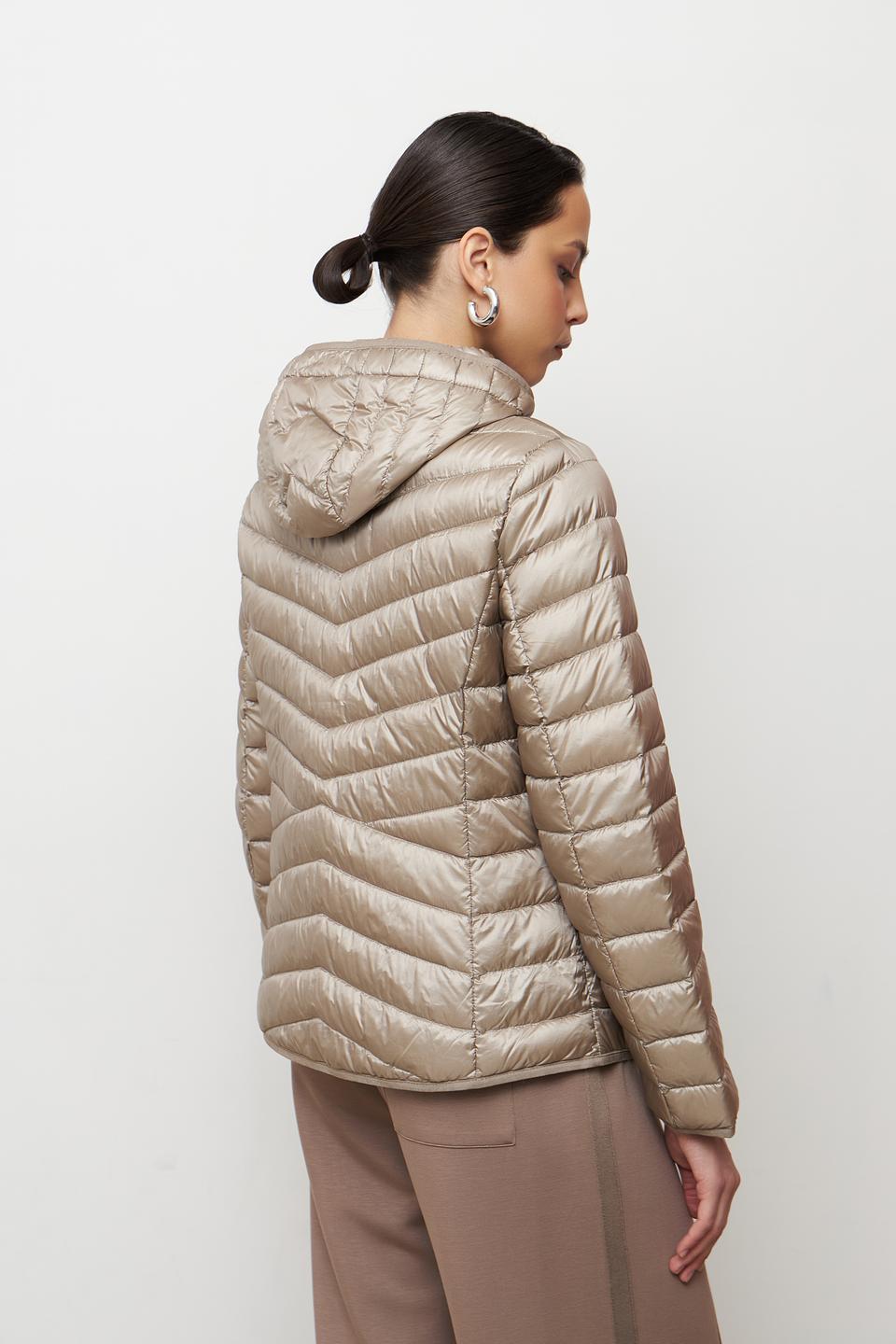 Куртка стеганая Betty Barclay бежевая