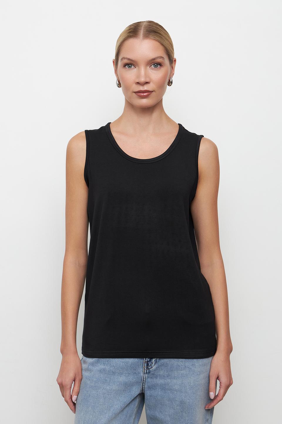 Топ Pezzo чёрный базовый