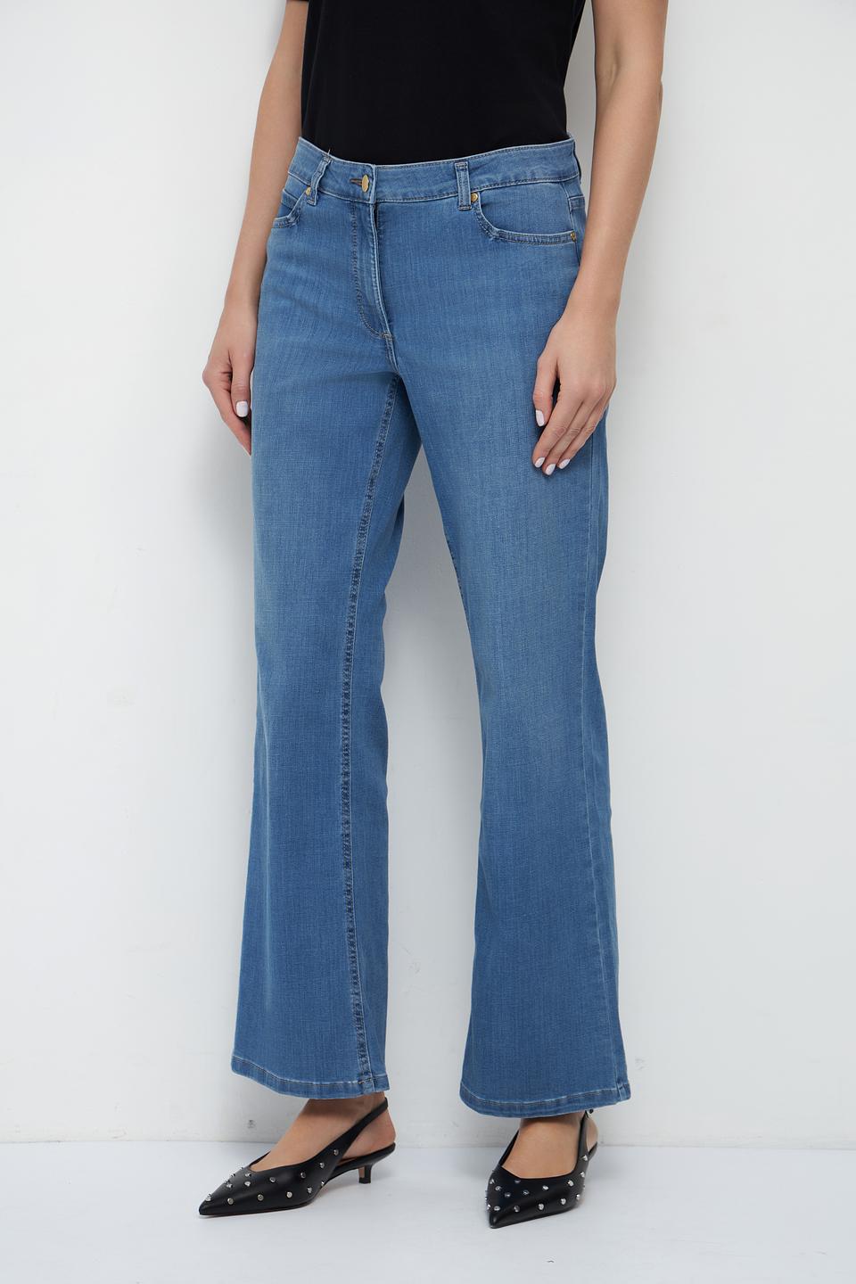 Джинсы Betty Barclay клеш голубой