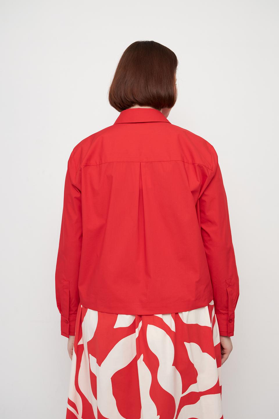 Блуза MORE and MORE красная с карманами