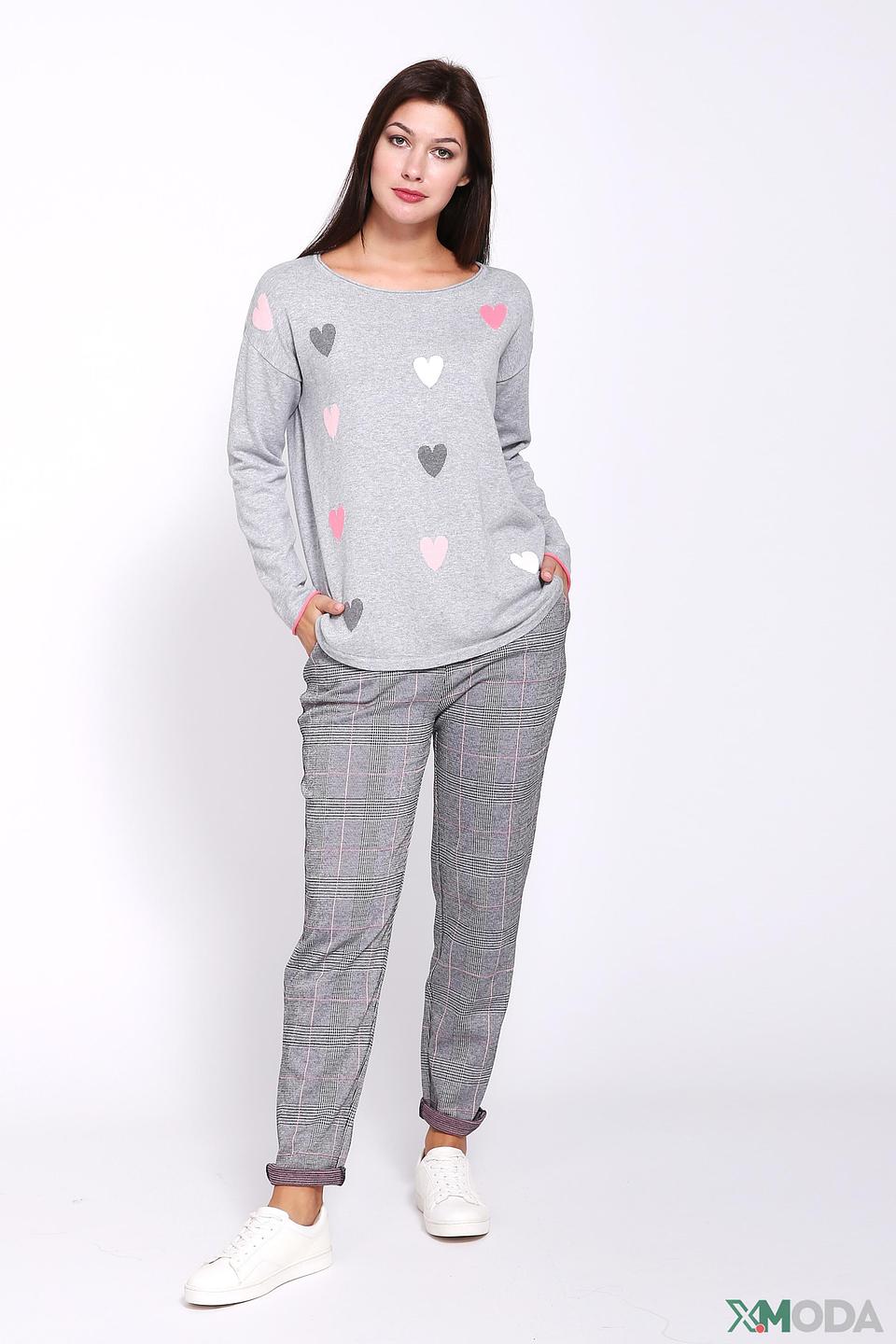 Пуловер Via Appia с сердцами серый