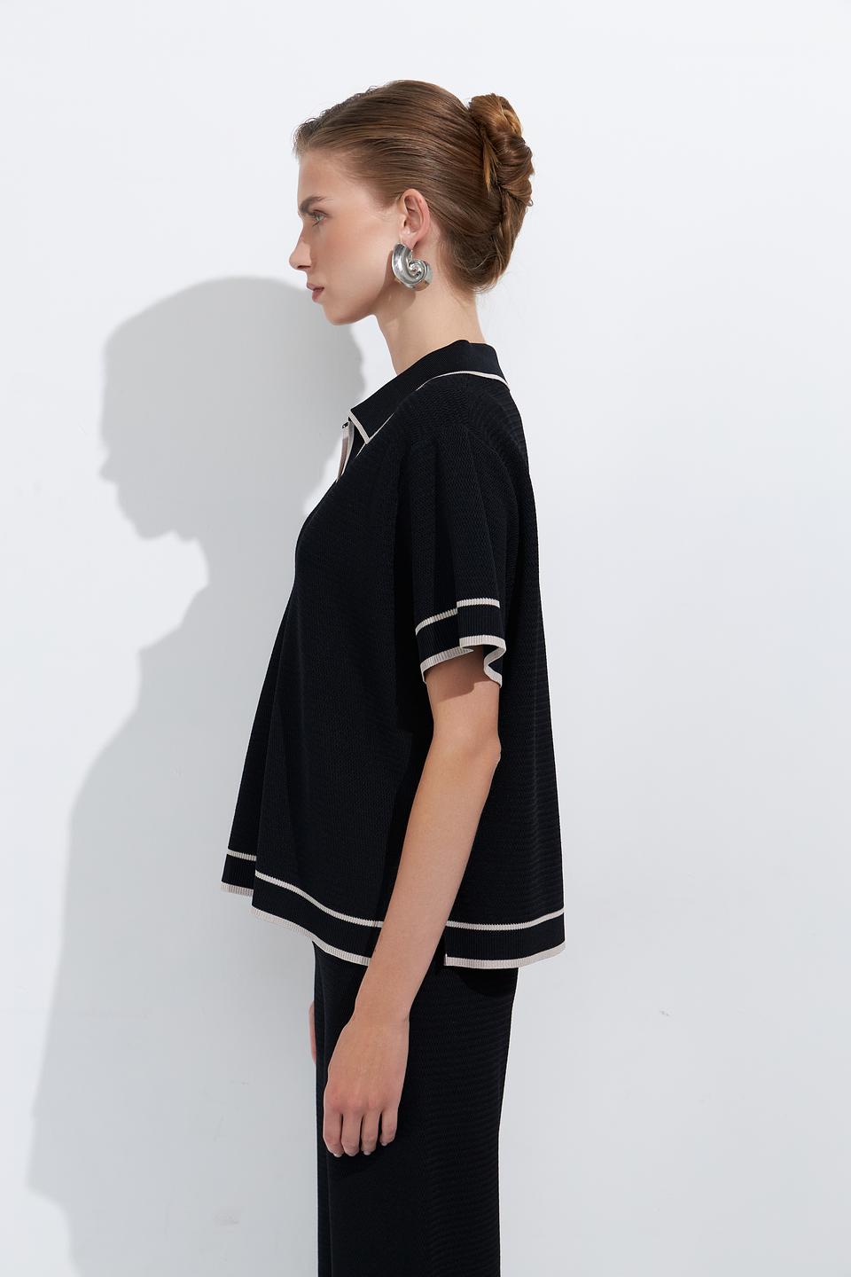 Пуловер Marc Aurel с воротником