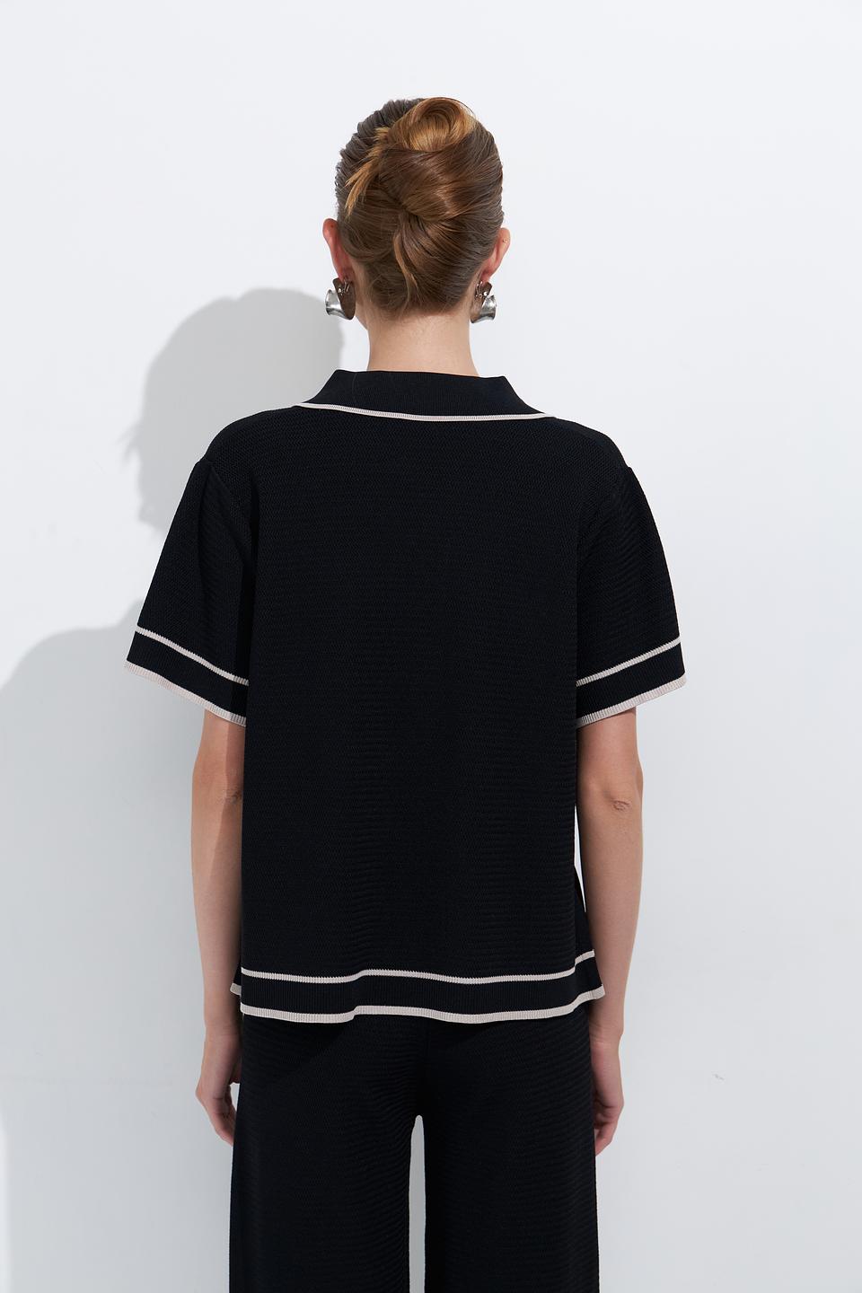 Пуловер Marc Aurel с воротником