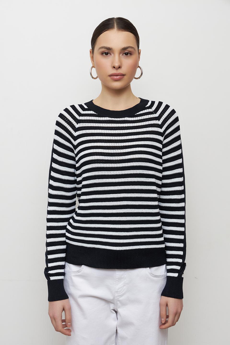 Пуловер Monari в полоску