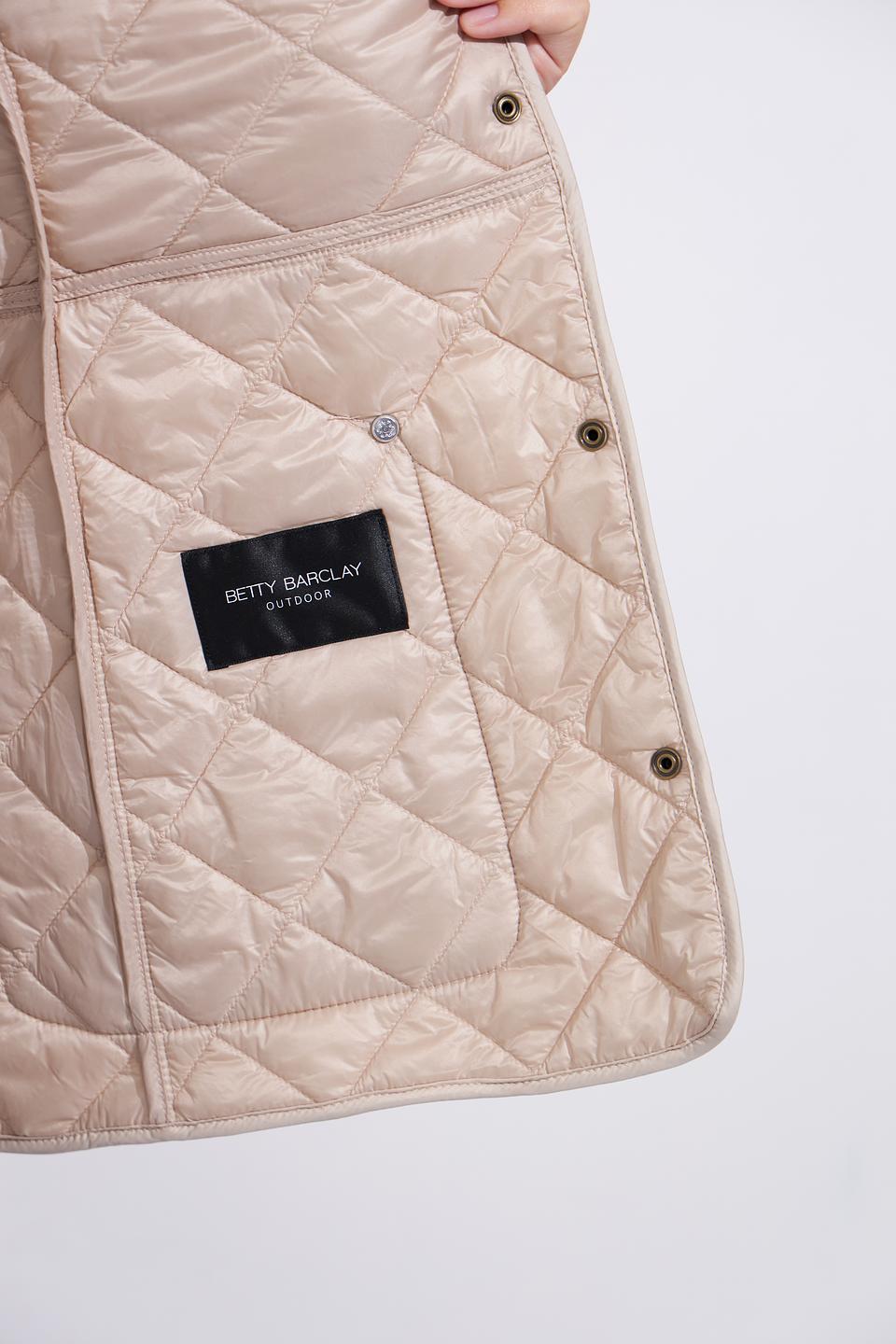 Куртка стеганая Betty Barclay бежевая