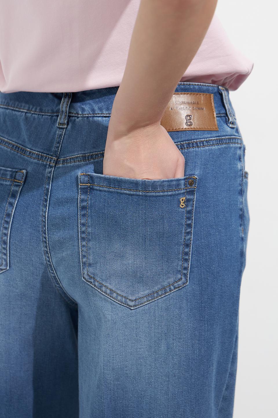 Джинсы Gardeur с вышивкой