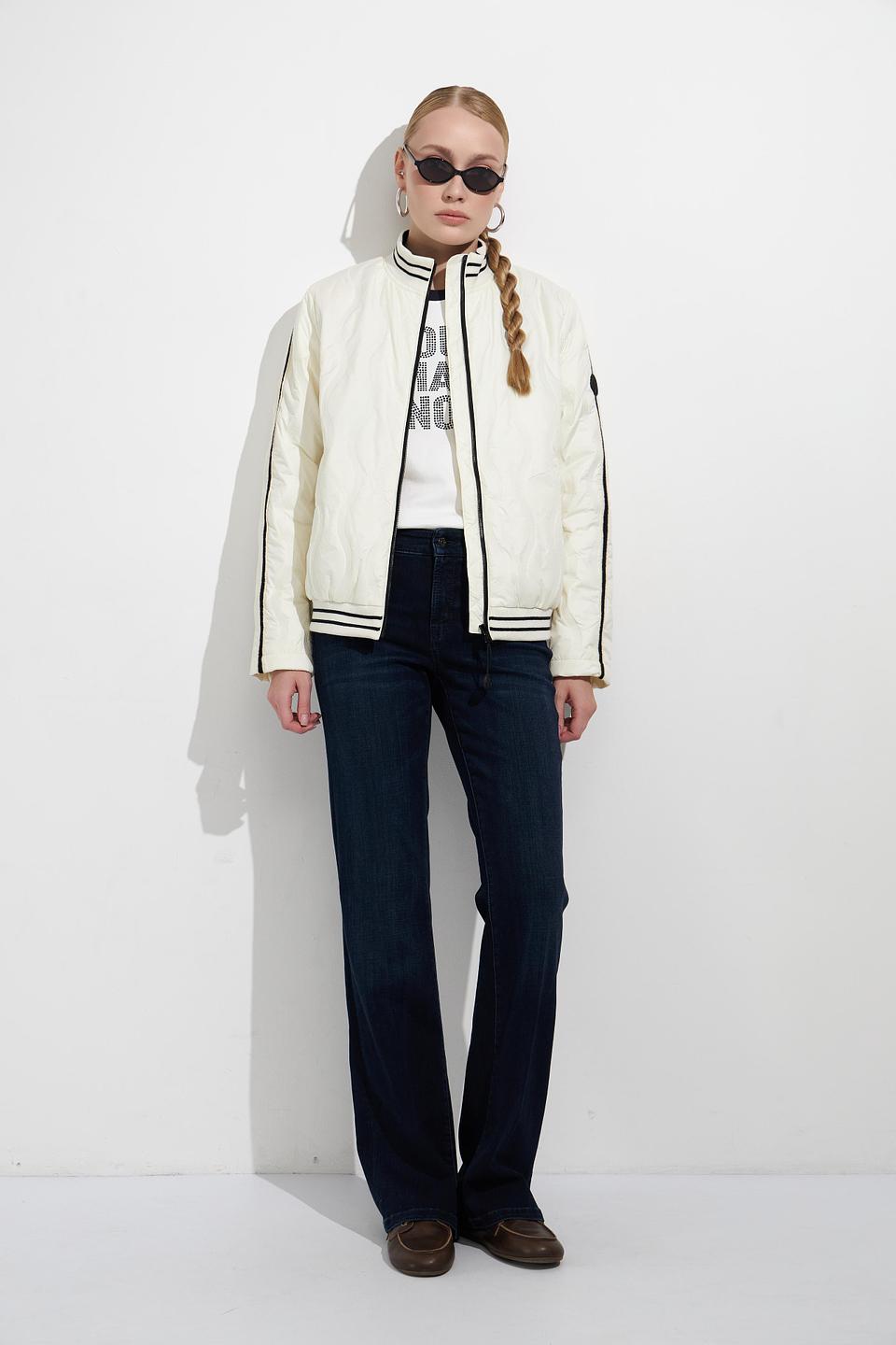 Куртка District стеганая белая