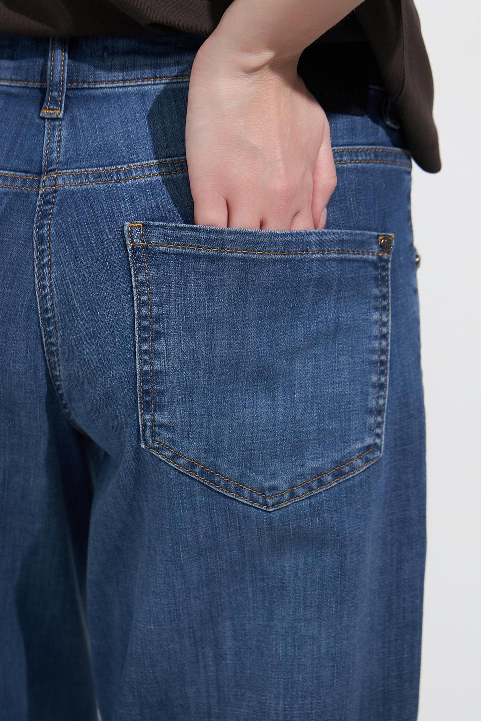 Джинсы Bugatti широкого кроя