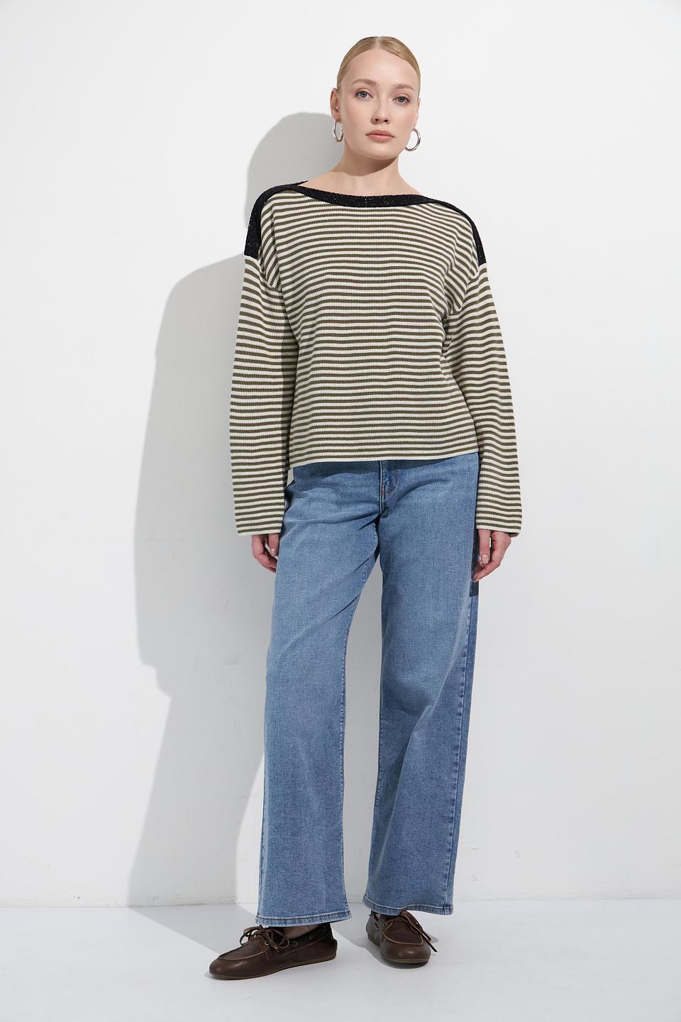 Пуловер Oui в полоску с пайетками