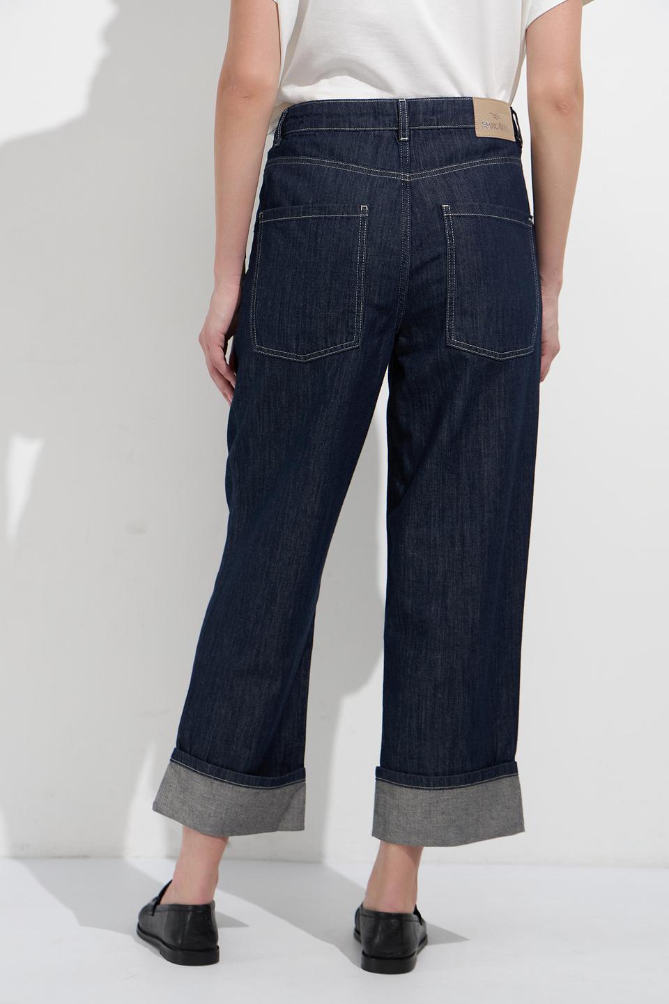 Джинсы Marc Aurel с вышивкой