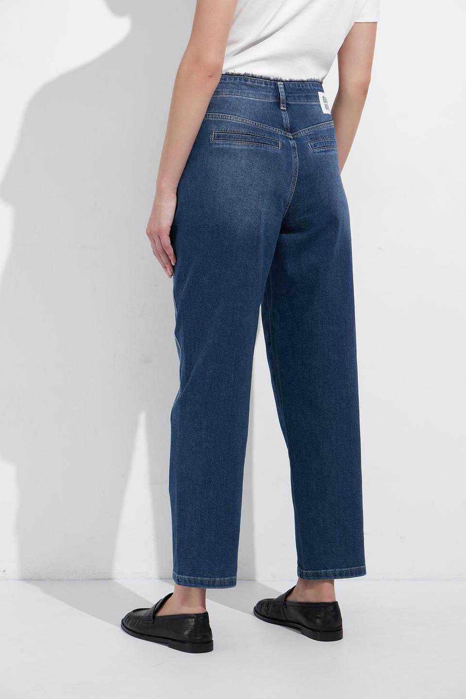 Джинсы Oui с декоративной строчкой