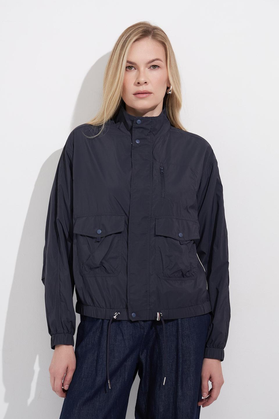 Куртка Catnoir чёрная с отделкой