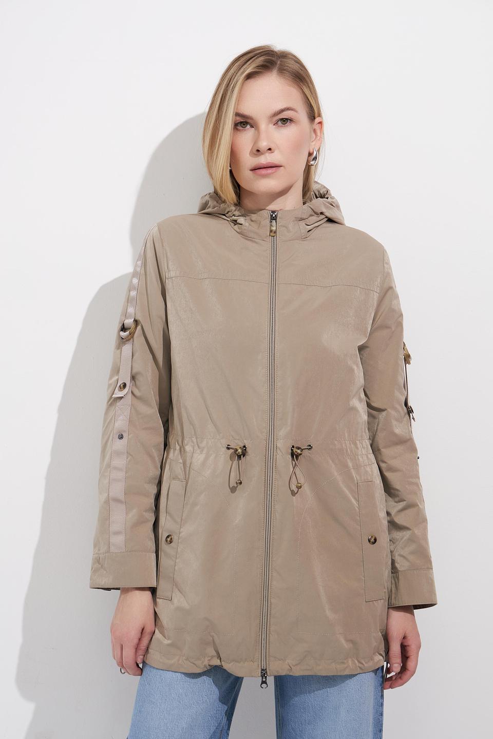 Куртка ветровка Betty Barclay бежевая